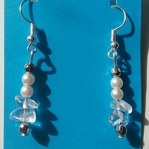 Glass dangle earrings
